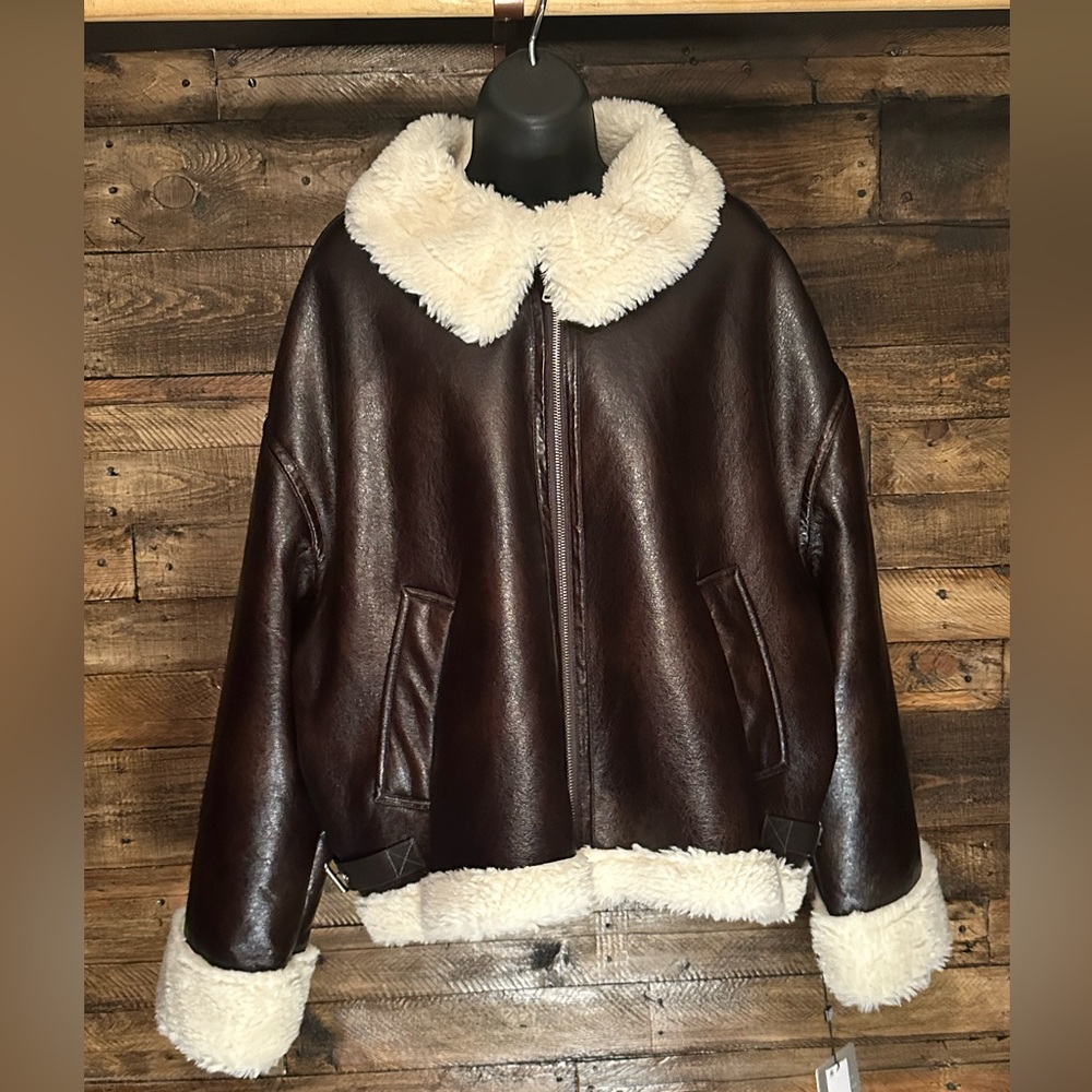 Laundry By Shelli Segal Brown Bomber Jacket with Cream Lining - Picture 2 of 10